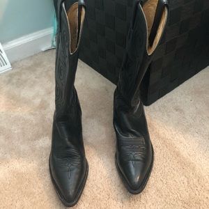 Tony Lama 7.5 Black Boots